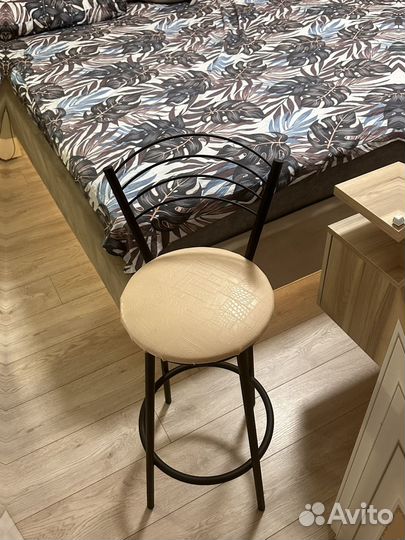 Кухонные стулья бу