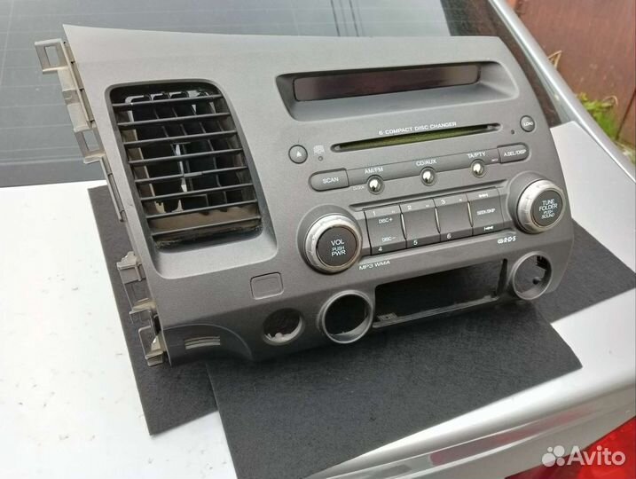 Магнитола honda civic 4d