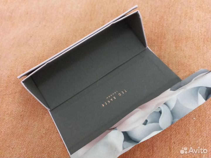 Ted Baker Футляр для очков и салфетка для стекол