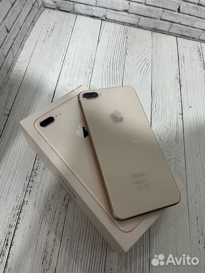 iPhone 8 Plus, 64 ГБ