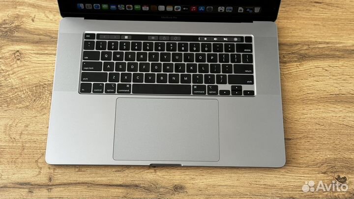 Macbook pro 16 2021 новый (39 циклов)