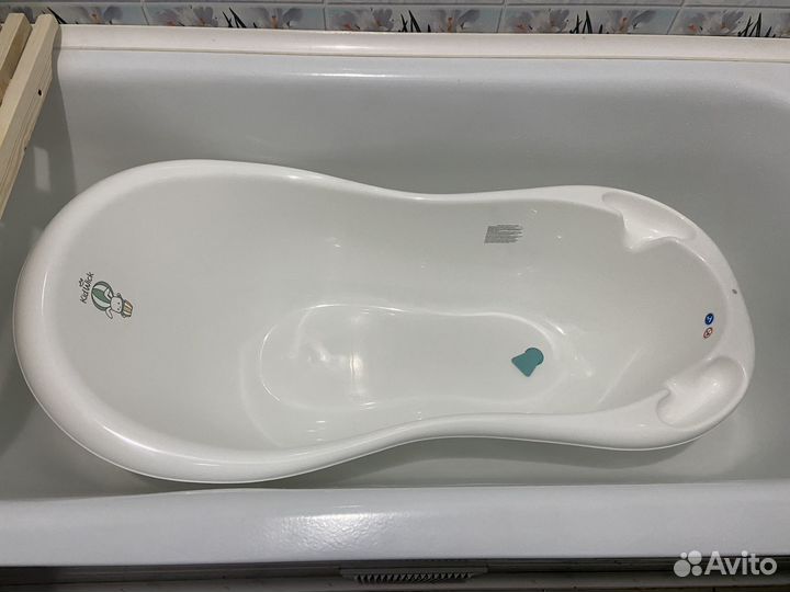 Ванночка для купания с термометром