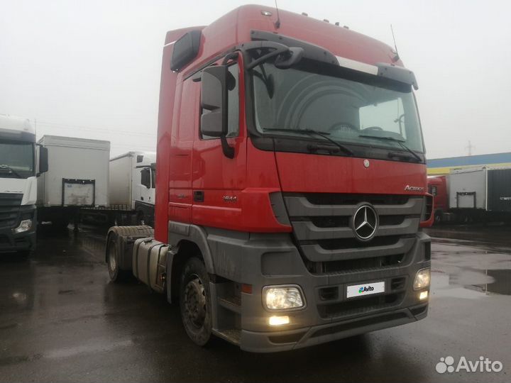 Mercedes-Benz Actros 1844 LS с полуприцепом, 2018