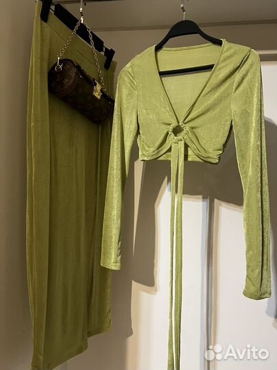 Костюм двойка - топ с юбкой L