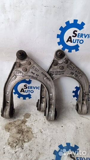 Mercedes W211 02- Рычаг верхний правый 0563