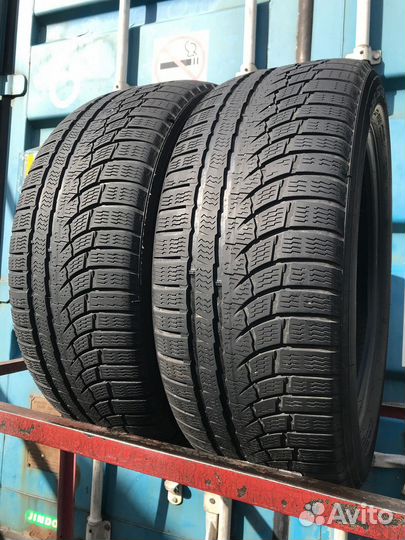 Nokian Tyres WR A4 235/50 R18