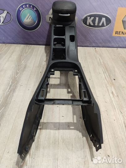 Центральная консоль Nissan primera P12