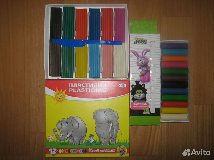 Набор канцтоваров для школы или садика