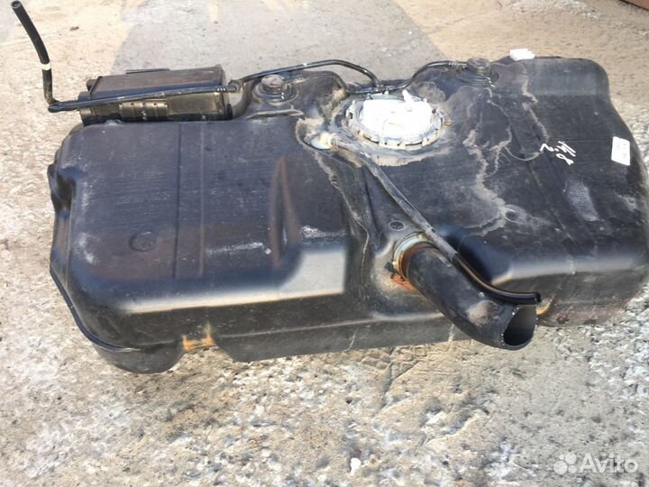 Лада Калина топливный бак