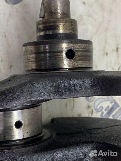 Коленвал audi 80 b3 1.8