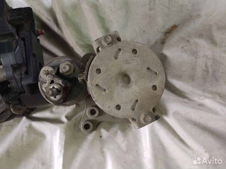 Стартер Renault duster 2.0