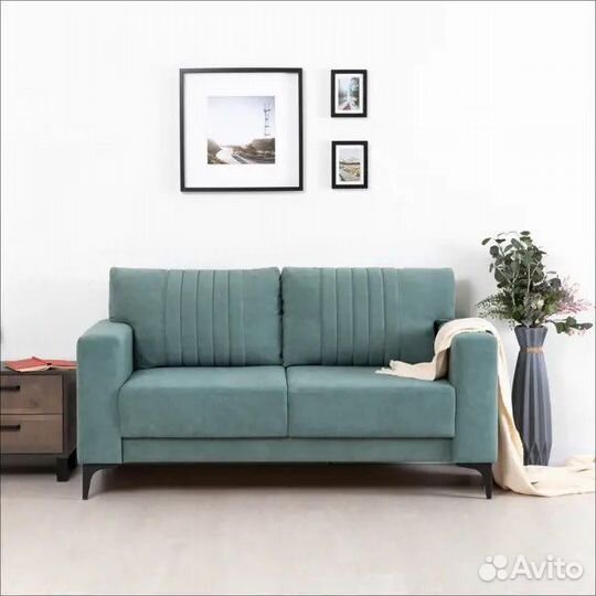 Велюровый диван двухместный не раскладной