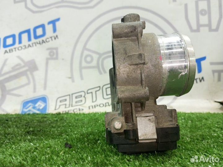 Дроссельная заслонка Volkswagen Golf 5 BLG