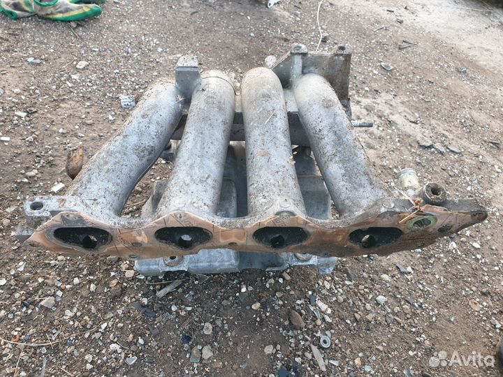 Впускной коллектор honda cr-v rd1 b20b b20z срв 1