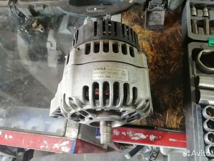 Генератор на john deer