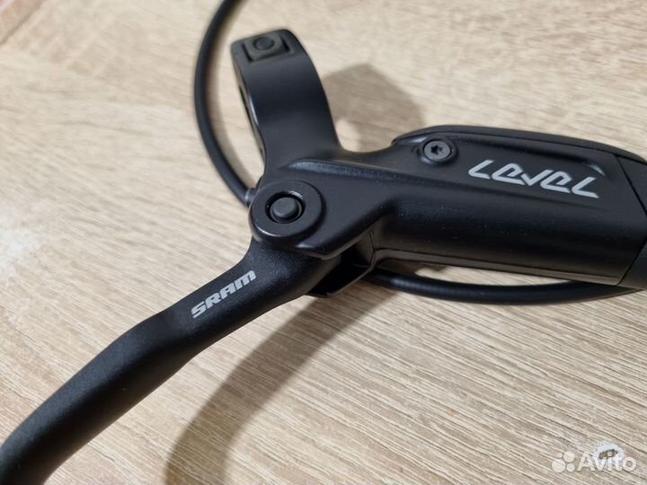 Тормоз sram level (передний)