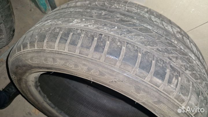 Goodyear Eagle F1 Asymmetric SUV 4x4 275/45 R20 110Y