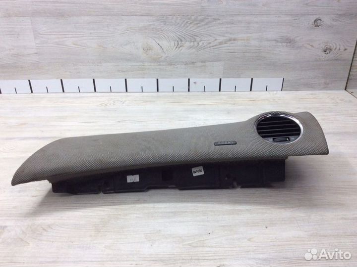 Накладка декоративная правая Chevrolet Cruze седан