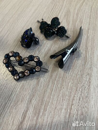 Кольца бижутерия и заколки