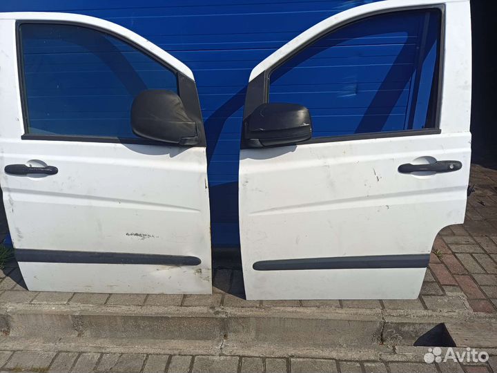 Дверь передняя Мерседес Вито 639 кузов