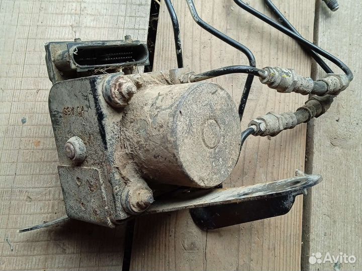 Kia Ceed 2008 Блок ABS насос