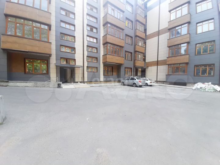 4-к. квартира, 200 м², 5/6 эт.