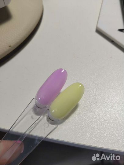 Гель лак для ногтей