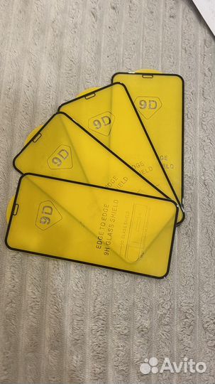 Защитное стекло iPhone 11