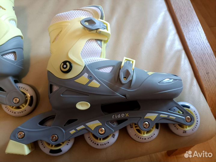 Роликовые коньки женские 39 -42 размер