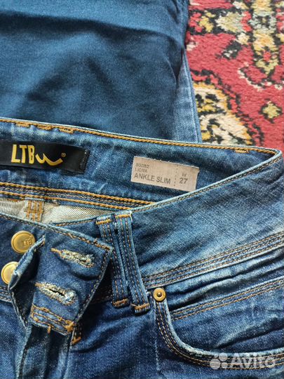 Вещи пакетом 40-44 джинсы