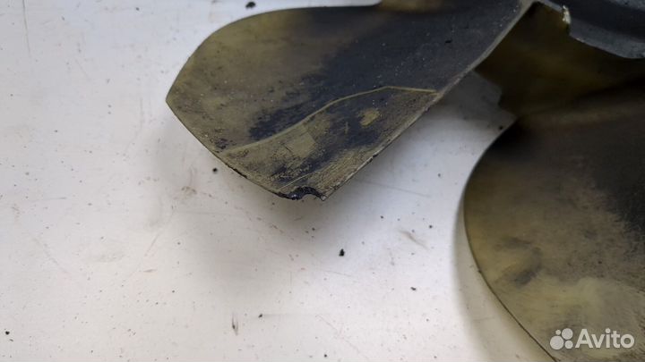 Крыльчатка вентилятора Hummer H3, 2006