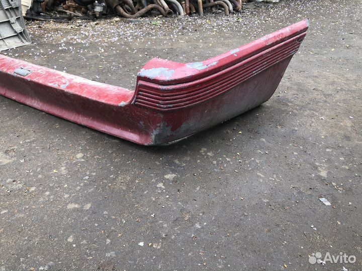 Задний бампер на opel kadett 1986г