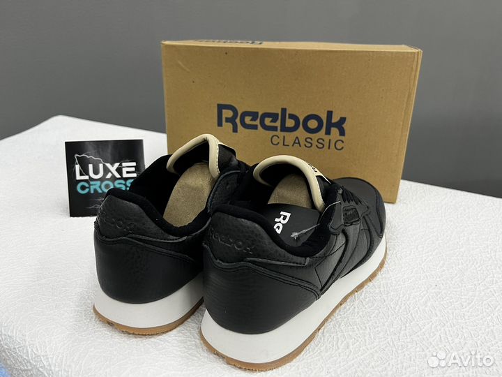 Кроссовки reebok classic