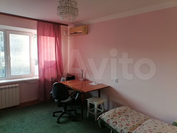 2-к. квартира, 52 м², 4/5 эт.