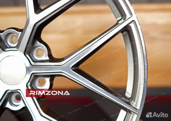 Кованые диски R22 Линкольн