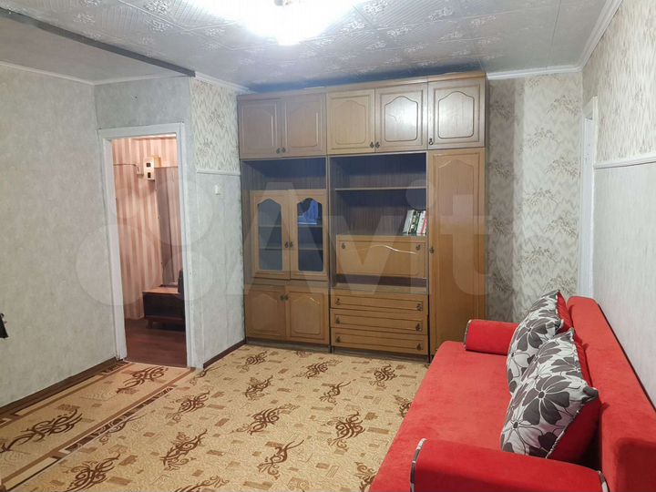 2-к. квартира, 44 м², 1/3 эт.