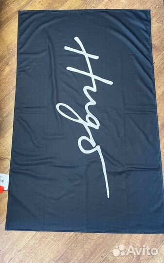 Полотенце Hugo