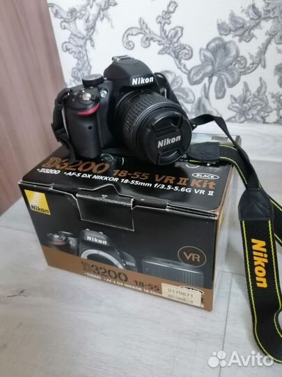 Цифровой зеркальный фотоаппарат Nikon D3200 kit