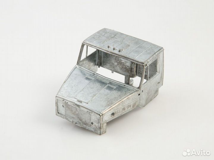 Сборная модель автомобиля AVD Models 1399AVD