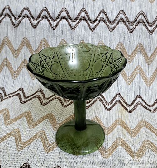 Вазы из цветного стекла СССР