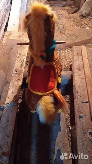 Детская качалка лошадь