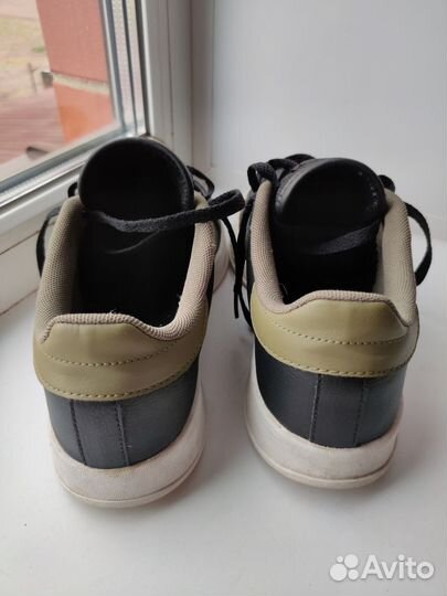 Кроссовки adidas breaknet