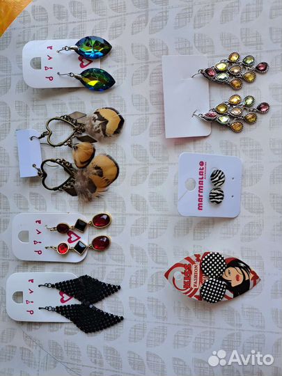 Серьги бижутерия