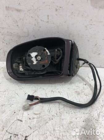 Зеркало левое