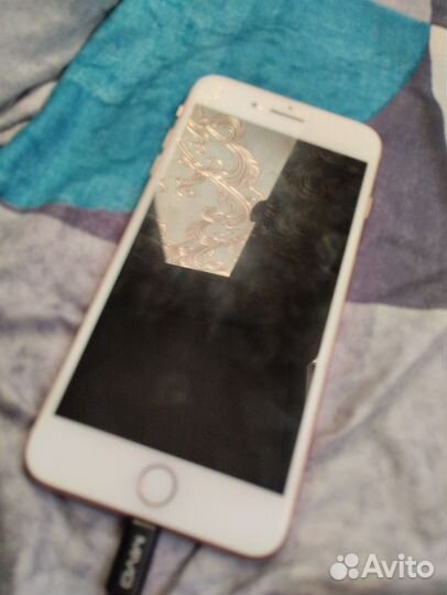 iPhone 8 Plus, 64 ГБ