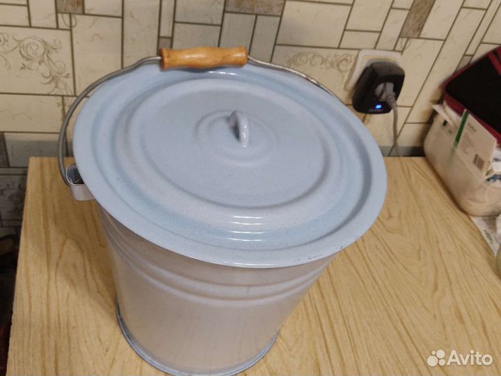 Ведро эмалированное СССР