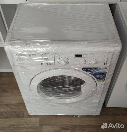 Стиральная машина indesit 5кг