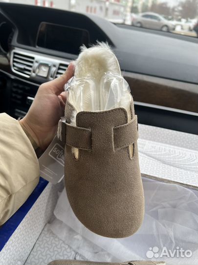 Ugg