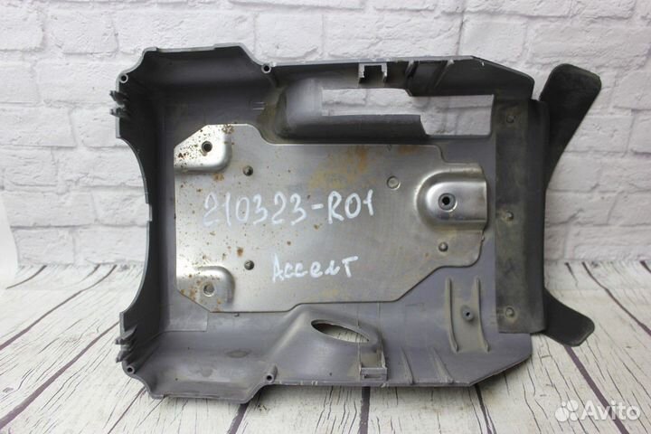 Накладка рулевой колонки нижняя Accent Акцент