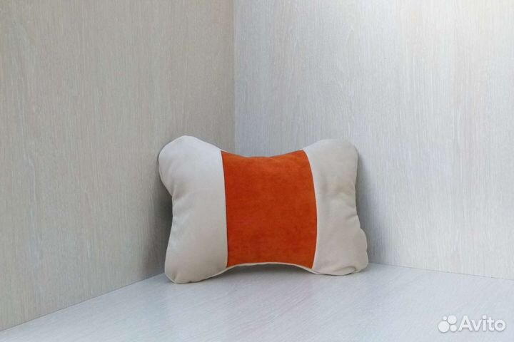 Подушка подголовник в автомобиль